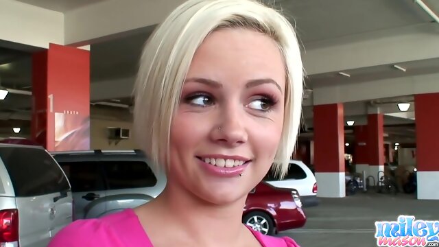 Frontseat Orgasm In Her Escalade - Mason Madison And Madison Mason