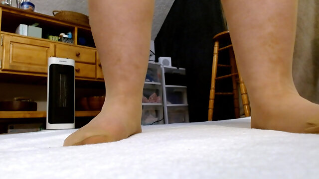 1306 Pantyhose Feet and Ass Ignore From Dawnskye1962