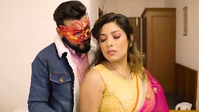 Mature Indian milf BJing sex