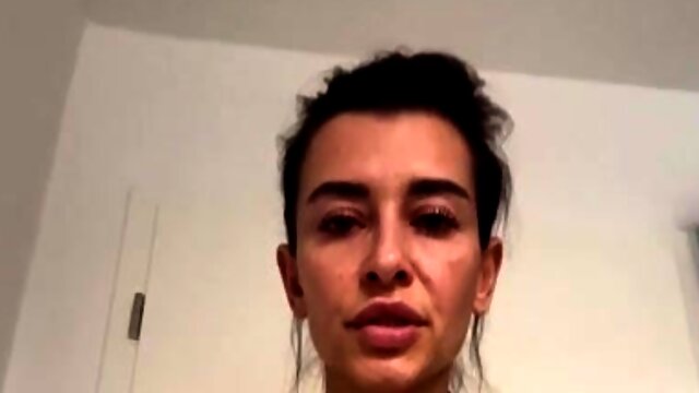 Large-breasted MILF Solo Dildo Play