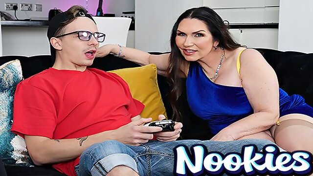 Blowjob trailer with incomparable Josephine James and Benjamin Zee from Nookies