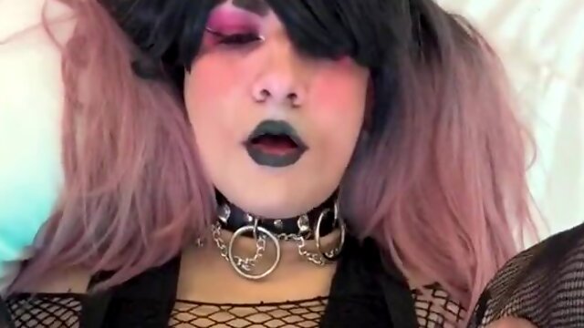 Goth Emo Trans Porn, Crossdressing Blowjob, POV