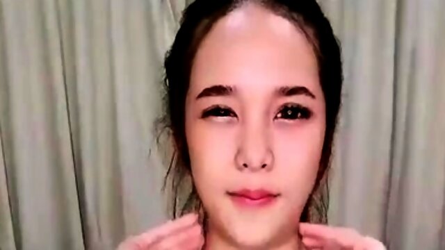 Big boobs milf masturbates with her dildo