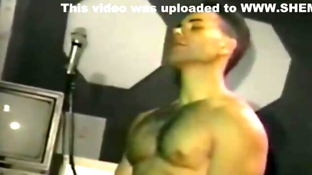 Leoporno Vintage Trannylicious Out Of This World Xxx Po