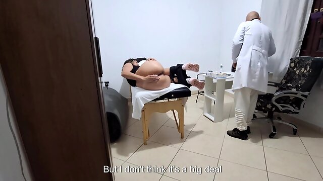 A COUGAR gets frigged by the proctologist during an anal invasion check-up.