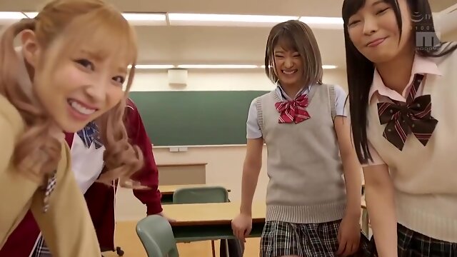 Japanese Group Sex Pissing, Asiatisch