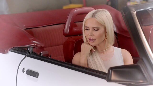 Codey Steele gets lucky with Elisa Bethanns big tits in hd