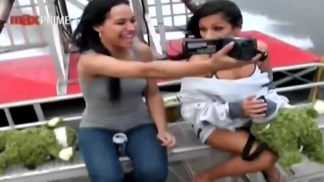 Casey  Kim: Amateur, Brunette  Latina Porn