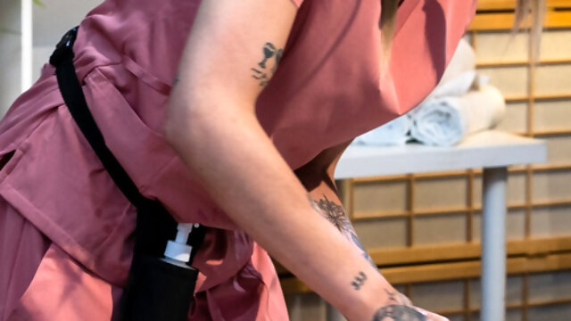 Lesbian teenage massaged mom clients twat