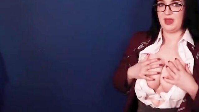 Gorgeous Teens 18+ In Detention