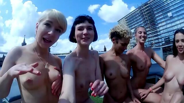 Lesben Deutsch, Haarig