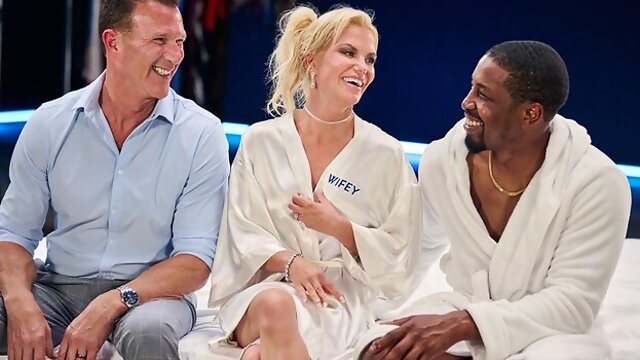 Tatiana Steeles blonde movie by Wifey