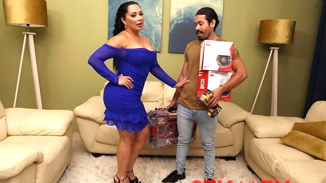 Precious Galis blowjob scene