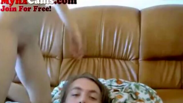 Nerdy Webcam Babe Swallows His Jizz: Blowjob, Amateur  Solo Porn