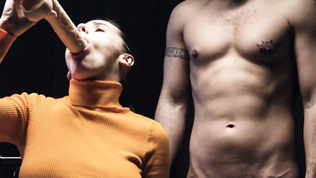 Huge bum mommy therapist has BDSM fantasy