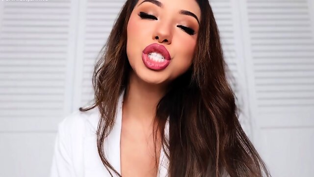 EMPRESS JENNIFER - Your Inspection