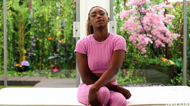 CIMA black and ebony