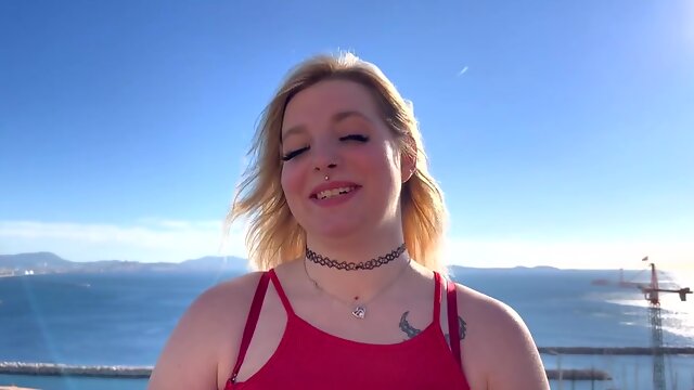 Angel Face brings down Hans Broker - Jacquie et Michel TV