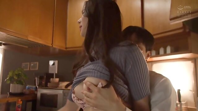 Бисексуалы, Маленькие Сиськи