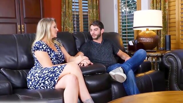 Julia Ann - I Fucked My Friends Hot Stepmother