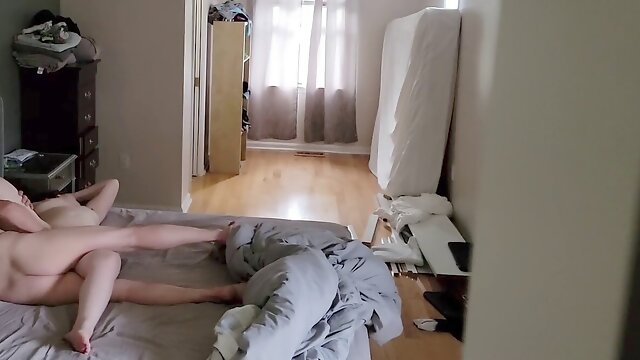 Shrieking curvy milf Ros_guevara gets wild with voyeuristic fun