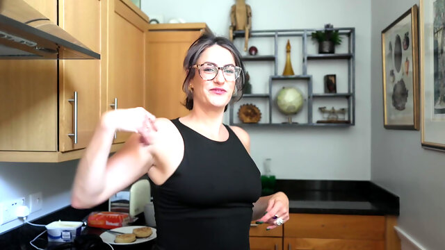 Your Domme Roommates Sweaty Armpits