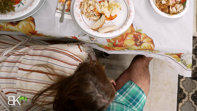 Stuff Your Stepmom for Thanksgiving!