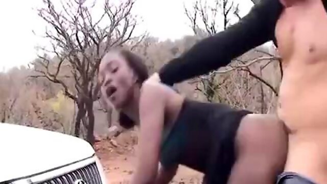 Afrikan safari: Interracial, Ebony  Public Porn