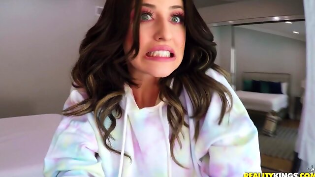 Aubree Valentine Thrills in a Steamy Bathroom Adventure