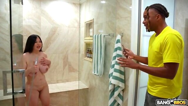 Hypnotic Miki Moons side fuck dirt