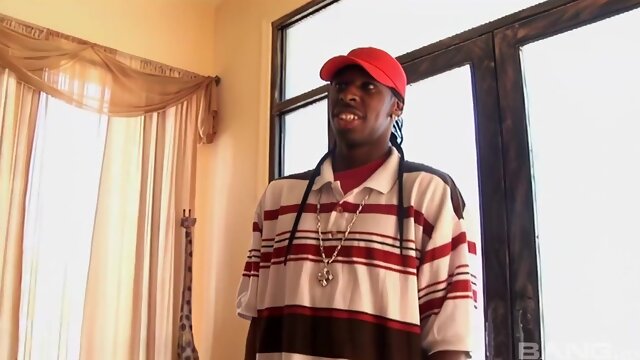 Tempting ebony cougar Cherokee  horny sex clip