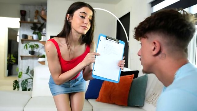 Kylies natural tits movie