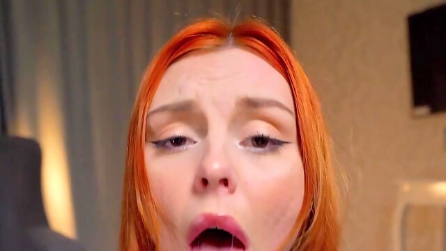 POV fuck with perfect redhead MILF in green lingerie