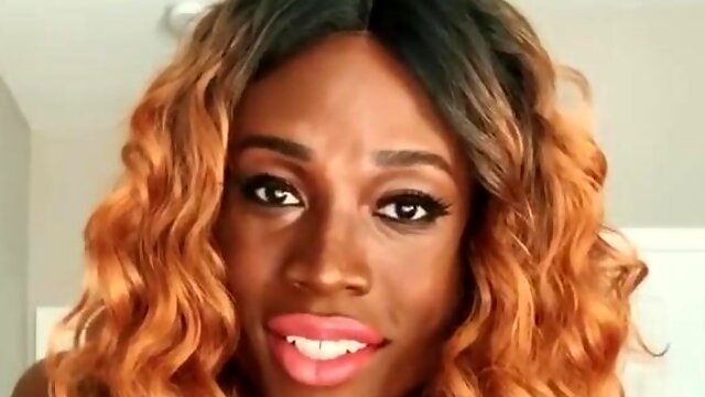 Chocolate Crossdresser Jacks Immense Stiffy and Finishes Off