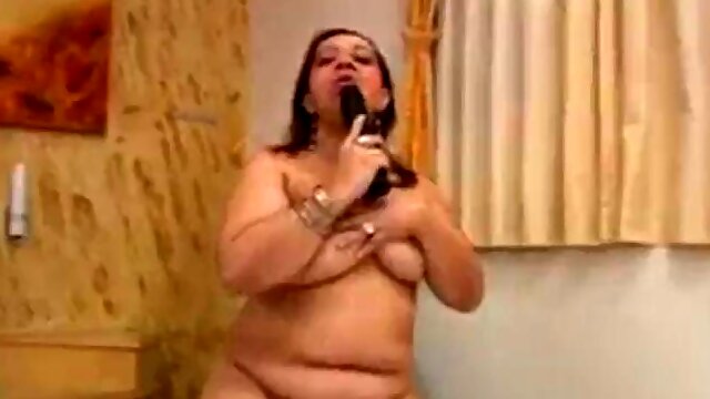 Cougar: Big Tits, Big Ass  Blowjob Porn