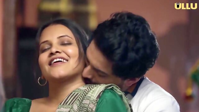 Indian chubby MILF hot erotic movie