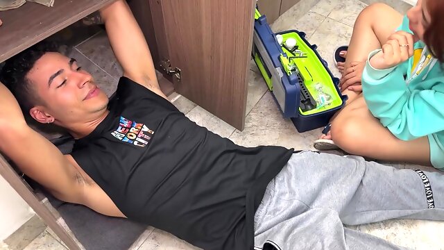 Young Latina Charms with Innocent Homemade Blowjob Bliss