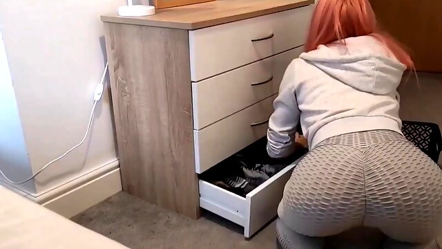 Folding Laundry: Latina Stepmons Impulsive Decision