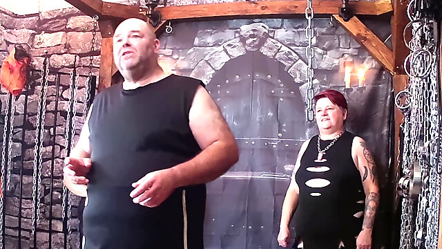 Lanista Bear Lesson on Whipping with Student Mistress Izar