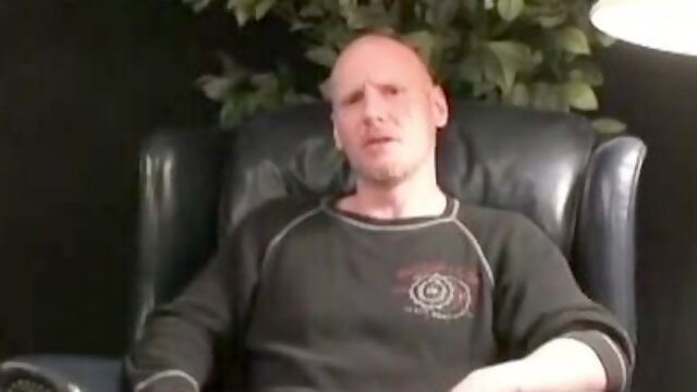 Smooth-shaven thug jacks off and ejaculates on a plate solo