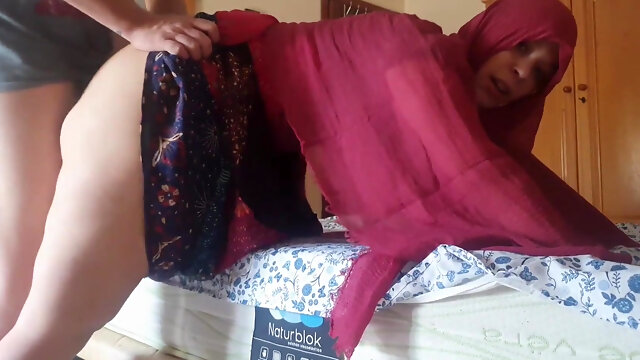 Muslim Blowjob and Fuck