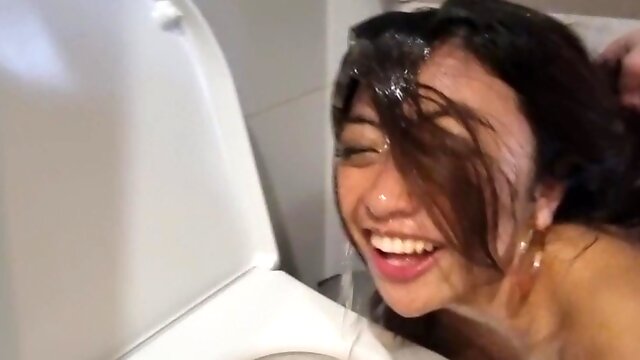 Lécher Le Cul, Mignonne