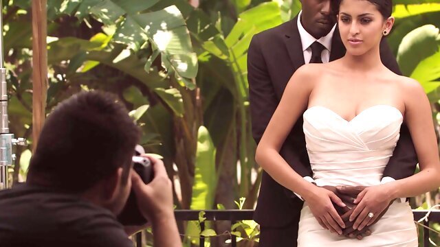 Jason Brown and Sophia Leone enjoyed a passionate interracial experience.