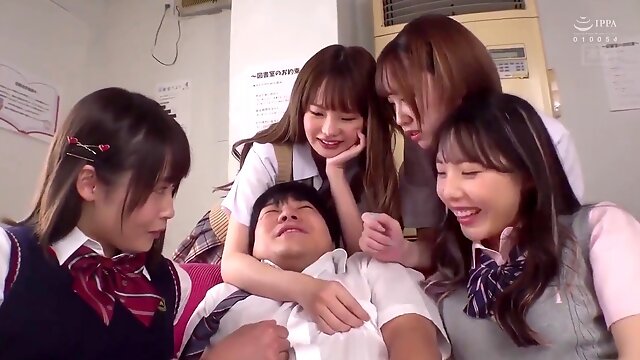 Gangbang, Pik Trekken, Uniform