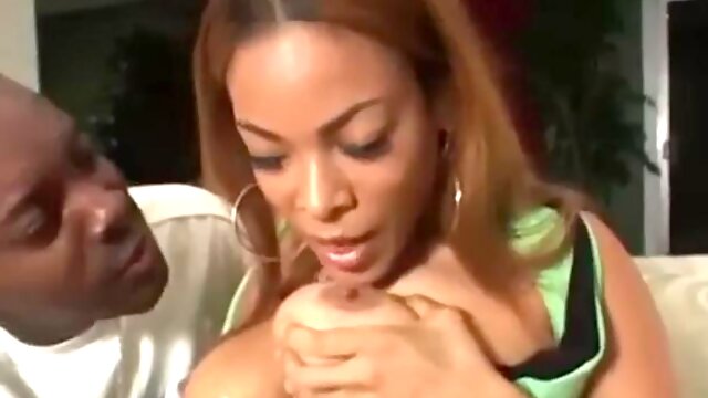 Nice bitch: Blowjob, Doggy  Cowgirl Porn