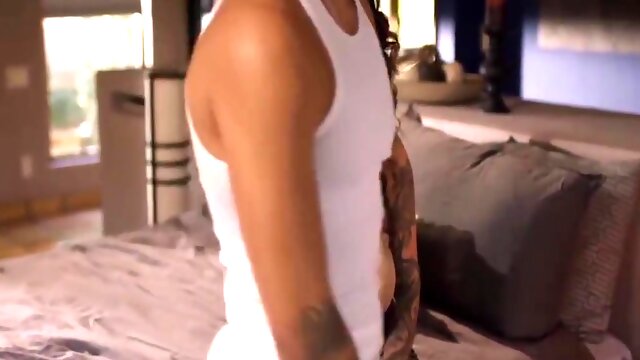 Busty Stepmom Enjoys Ridding On Stepsons Big Dick After Divorce