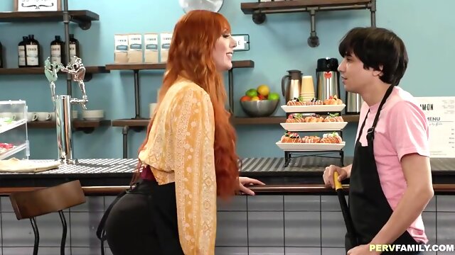 Stepmum Enjoying Some Assfucking - Lauren Phillips And Ricky Spanish