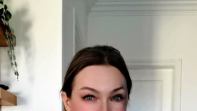 Saggy Tits, Amateur, Strip