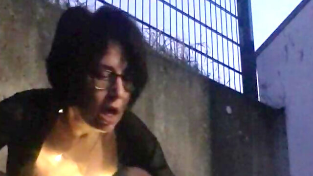 Lightning Squirt Outdoor