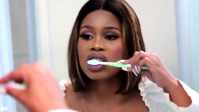 Μεγαλα Βυζια